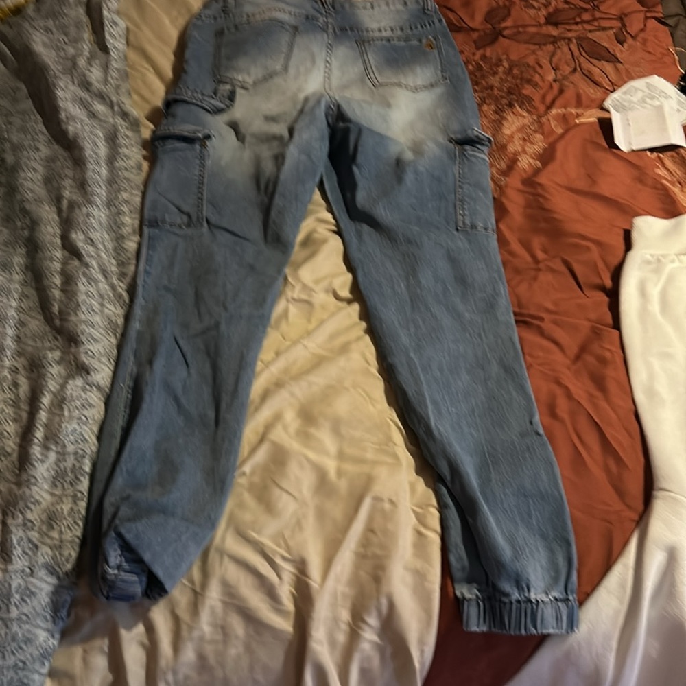 V.I.P Jeans - Picture 2 of 2